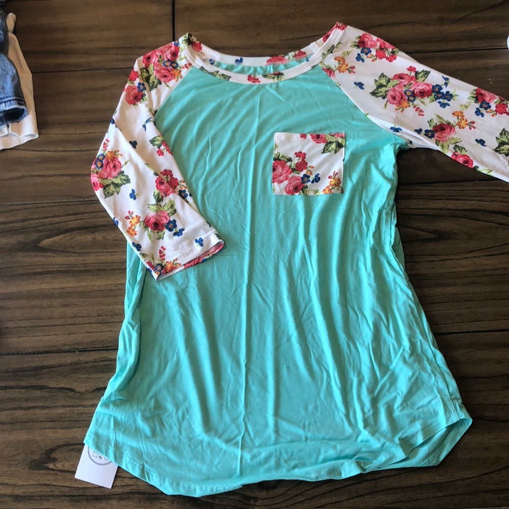Three Quarter Sleeve Shirt